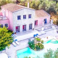 4 Bedroom Villa with Pool in Kassiopi on Corfu, Sleeps 8